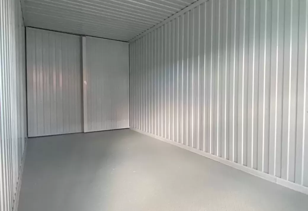 Просторная лаборатория на базе контейнера